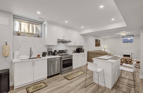 Hamilton Apartment | 2BR Basement Suite with Fireplace & Central A/C