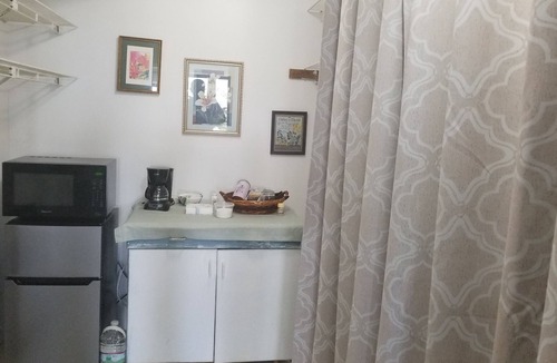 Estate Saint Joseph and Rosendal Apartment | 3 Minutes Drive to Famous Magens Bay Beach