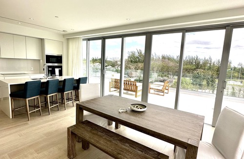 Nassau Condo | 30 day rental, corner unit, water & golf course views, resort beach and pool