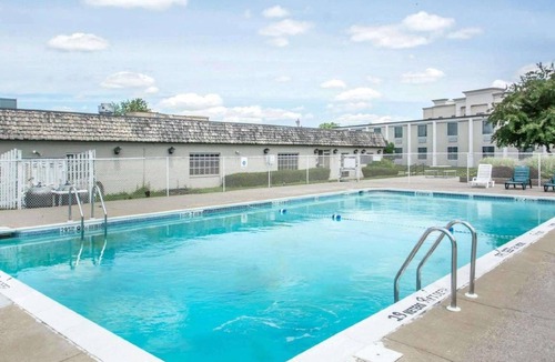 Geneseo Hotel | 30 m² Hotel ∙ 127 guests