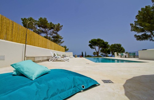 Provensals Villa | 300 m² Villa ∙ 4 bedrooms ∙ 8 guests