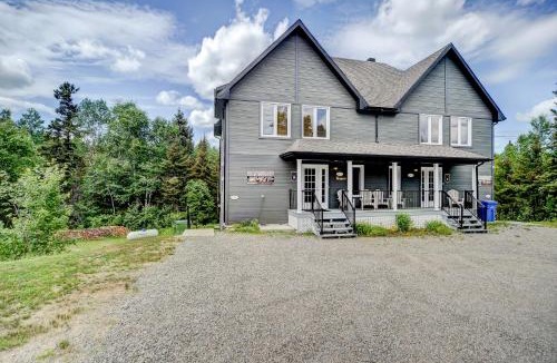 L'Anse-Saint-Jean Apartment | 32 B de Vebron