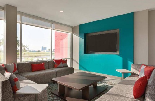 Prattville Hotel | 35 m² Hotel ∙ 127 guests