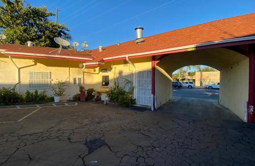 South Gate Hotel | 37 m² Motel ∙ 4 guests