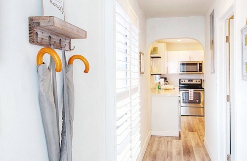 Survey Creek Apartment | 4 Apt Block for Large Groups | Sleeps 10 to 16!