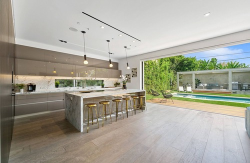Melrose House | 4 Story West Hollywood Villa with Movie Theater, Sauna & Rooftop