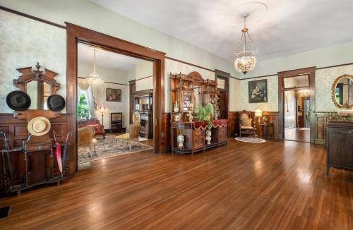 Hattiesburg Bed & Breakfast | 40 m² Bed and breakfast ∙ 2 guests