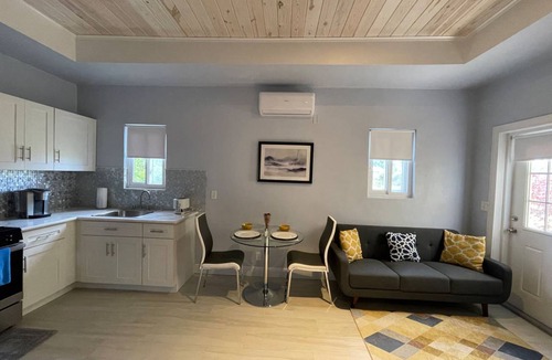 Royal Bahamian Estates Apartment | 42 m² Studio flat ∙ 1 bedroom ∙ 3 guests
