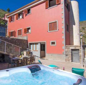 Las Lagunetas Bed & Breakfast | 50 m² Bed and breakfast ∙ 3 guests