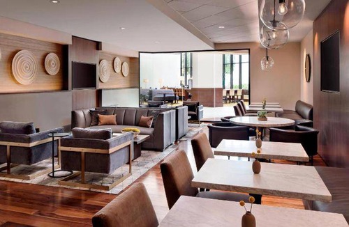 Burlingame Hotel | 56 m² Hotel ∙ 127 guests