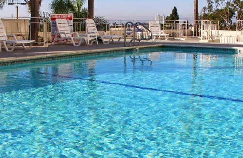 Rancho Dominguez Hotel | 56 m² Hotel ∙ 4 guests