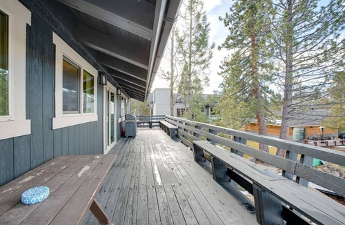 Tahoe Keys House | 6 Mi to Slopes: Mtn-View Retreat in Lake Tahoe