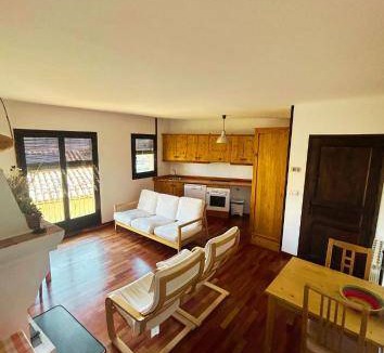 Montsonis Apartment | 60 m² Apartment ∙ 2 bedrooms ∙ 6 guests