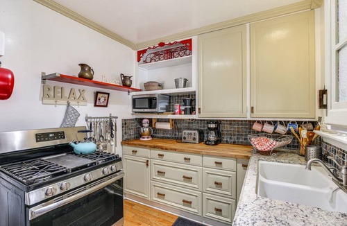 El Camino Village House | 74 m² House ∙ 2 bedrooms ∙ 4 guests