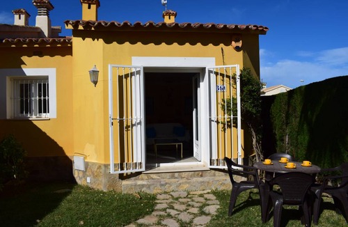 Molinell House | 77 m² House ∙ 2 bedrooms ∙ 5 guests