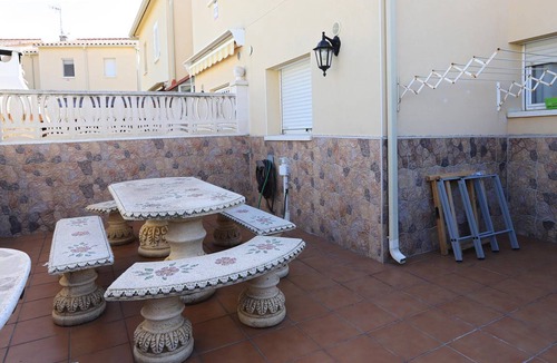 Creixell House | 87 m² House ∙ 3 bedrooms ∙ 6 guests
