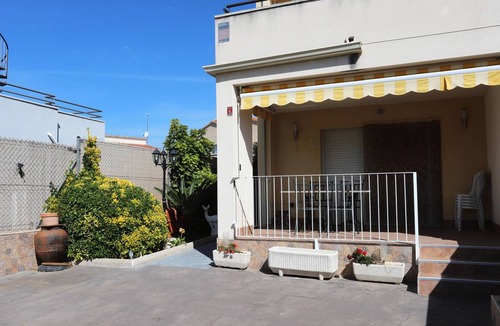 Creixell House | 87 m² House ∙ 3 bedrooms ∙ 6 guests