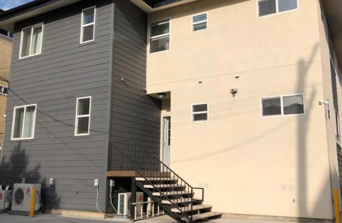 Koreatown Hostel | 8th and Ardmore