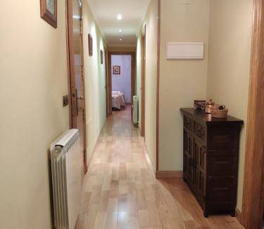 Lekunberri Apartment | 90 m² Apartment ∙ 3 bedrooms ∙ 6 guests