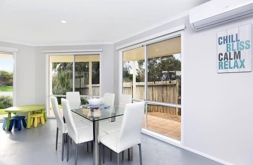 Hayborough House | 91 On the Rocks 91 Port Elliot Rd Hayborough Chiton