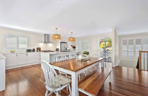 Morningside House | A Family Affair ~ 4 Bed/2.5 Bath/3 Car/Pool!