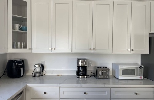 West San Jose House | A Gem! Executive Brand New Entire House close to Westfield & Apple Campus