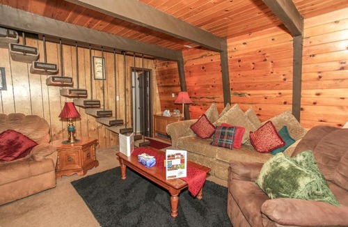 Big Bear House | A Humble Hilltop Hideaway