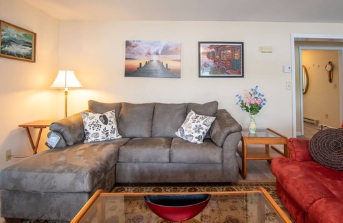 Keuka Park Cottage | A Paradise on the Lake: "Family Home on Keuka Lake with Amazing Bluff Views!"