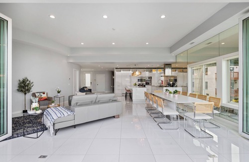 Piermont House | A spectacular contemporary home sits in downtown historic Piermont!