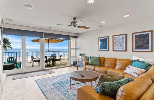 Carlsbad Village House | A Wave From It All