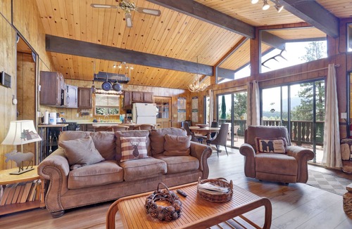 Big Bear City Cabin | Above it All Retreat Cottage at Big Bear Lake