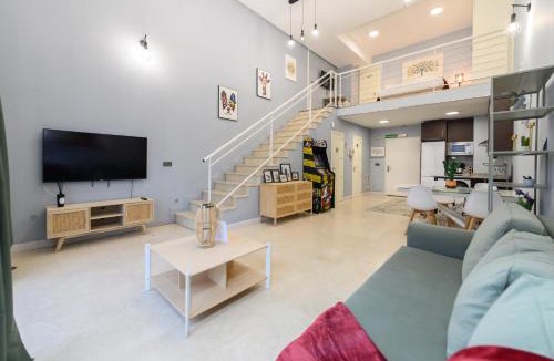 San Andres Apartment | Acogedor Dúplex con Cocina Abierta y Suite Privada en Madrid LDM11034