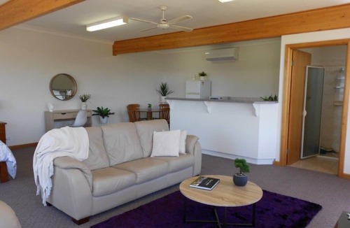 Mount Gambier Apartment | Adventures at Sue's Retreat .
