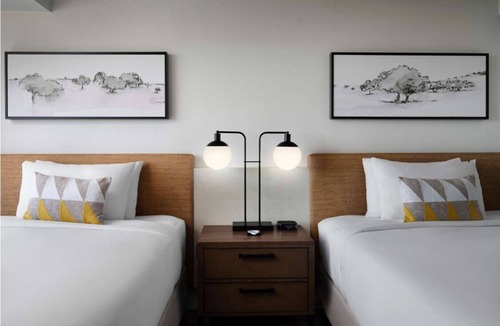 Irvine Business Complex Hotel | Affordability Meets Comfort! 3 Chic Units, Near Marconi Automotive Museum