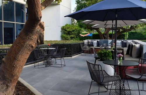 Irvine Business Complex Hotel | Affordability Meets Comfort! 3 Chic Units, Near Marconi Automotive Museum