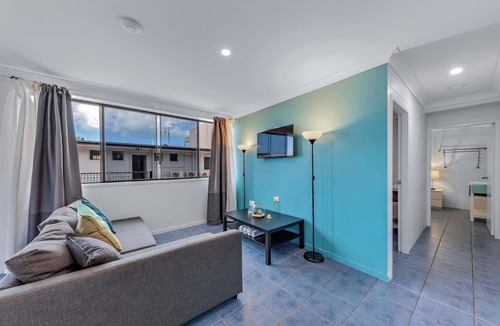 Airlie Beach Apartment | Airlie Sun & Sand # 5 Walk Everywhere!