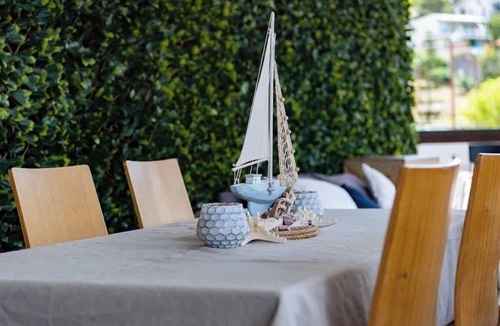 Airlie Beach Apartment | Airlie Sun & Sand Entire Complex