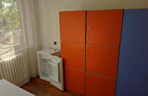Oroszlany Hostel | Alexander Munkásszálló Oroszlány