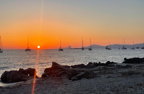 Ibiza Town Boat Rental | Alquiler de Velero en Ibiza/Formentera