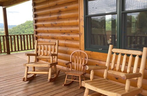 Mouth of Wilson House | Amazing! Unobstructed Long-Range Mountain Views at 3700’ elevation with Hot Tub