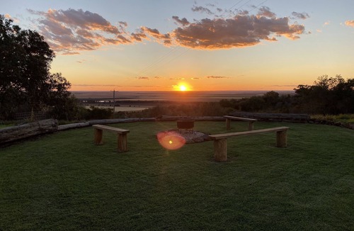 Irongate House | Amazing Views & Incredible Stargazing at FigTree County Retreat - Relax & Unwind