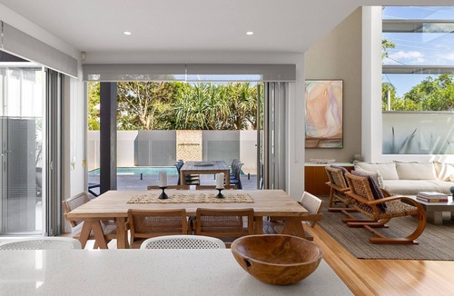 Sunshine Beach Apartment | Anna - Superbly Stylish Luxury Townhouse with Private Pool