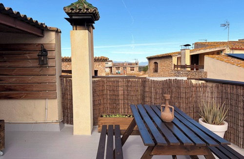 Ventallo Apartment | Apartament amb llar de foc, 10 m. de la platja EC