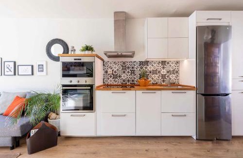 Pedregalejo Playa Apartment | Apartamento en la Playa en Paseo Maritimo