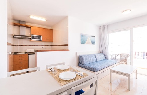 Figueretas Apartment | Apartamentos Avenida - MC Apartamentos Ibiza