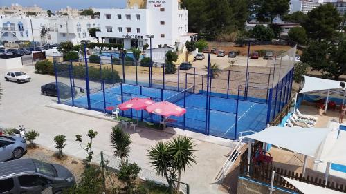 San Antonio Bay Apartment | Apartamentos Vista al Puerto