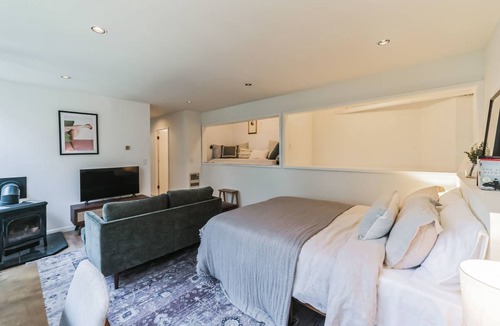 Mill Valley Apartment | Apartment ∙ 1 bedroom ∙ 2 guests