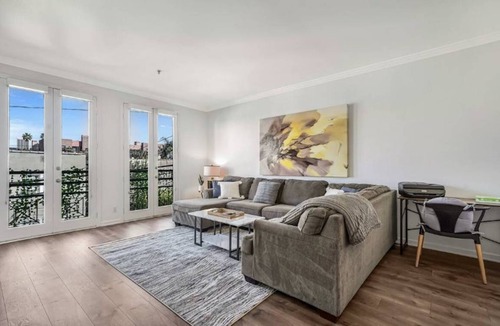 Los Angeles Apartment | Apartment ∙ 3 bedrooms ∙ 6 guests