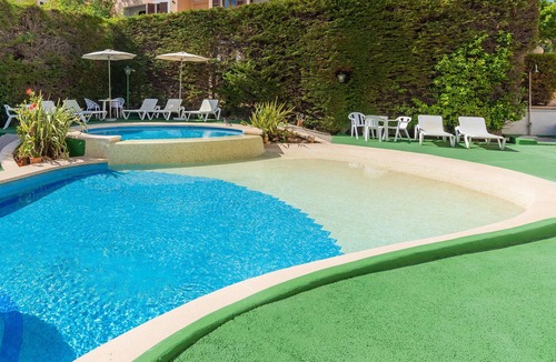 Canyamel Apartment | Apartment Close to the Beach with Pool Access, Private Terrace, Air Conditioning and Wi-Fi