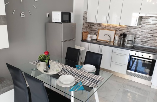 El Madronal Apartment | Apartment Las Flores close to beach and sea, heated pool, balcony, Wifi,SAT-TV